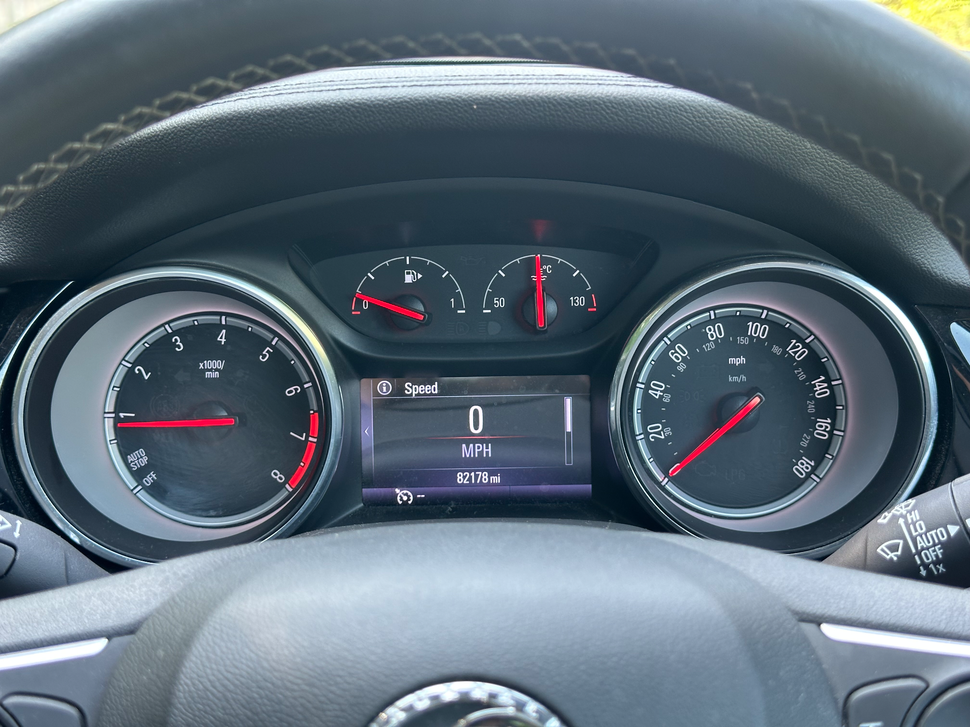 2017 Vauxhall Insignia — image 17